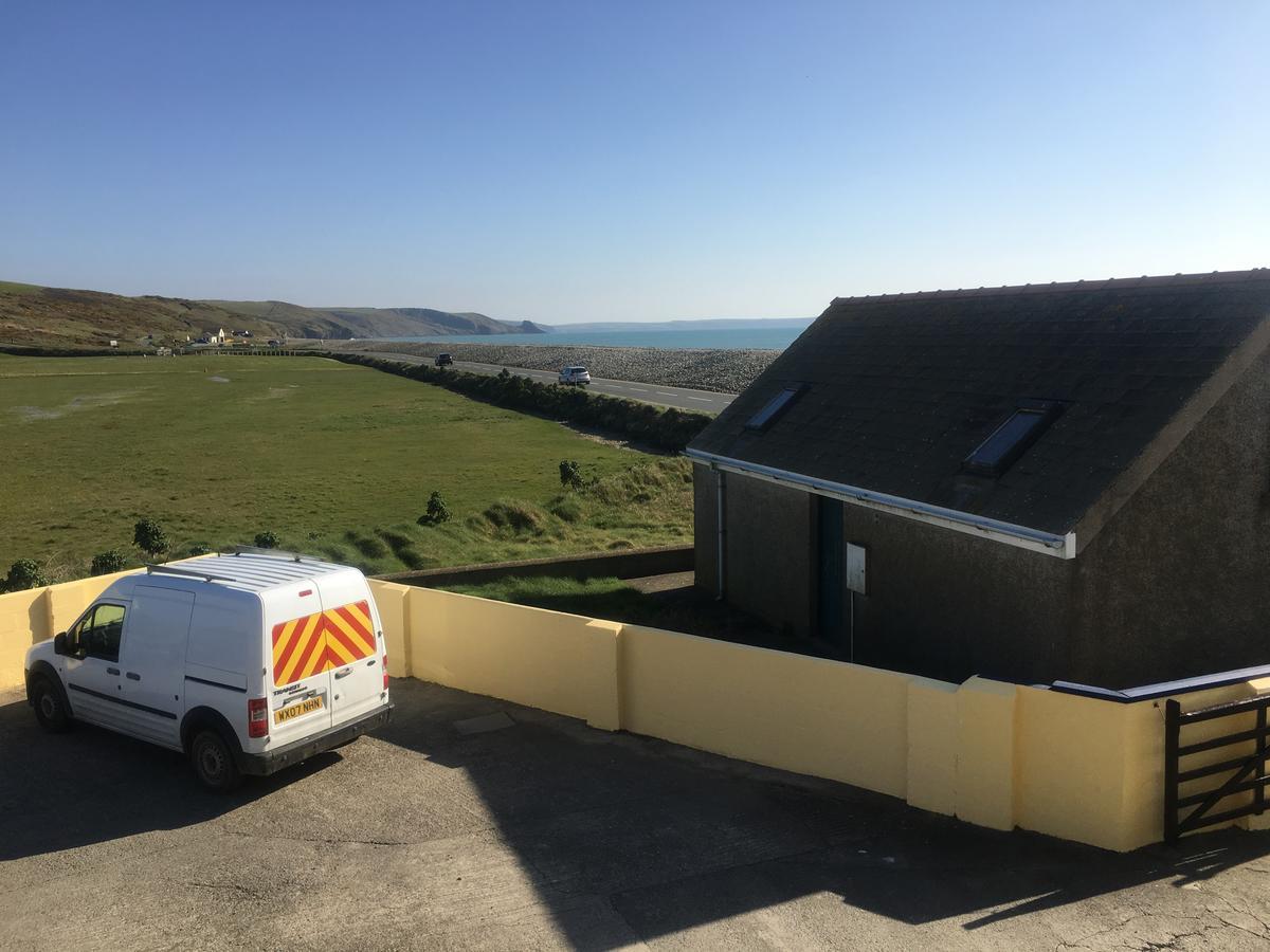 The Duke Of Edinburgh Inn Newgale Exterior foto